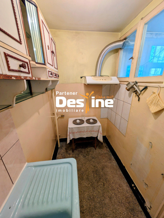 Comision 0% - Garsoniera 31 mp etaj 1 balcon închis la bulevard, imobil cu lift