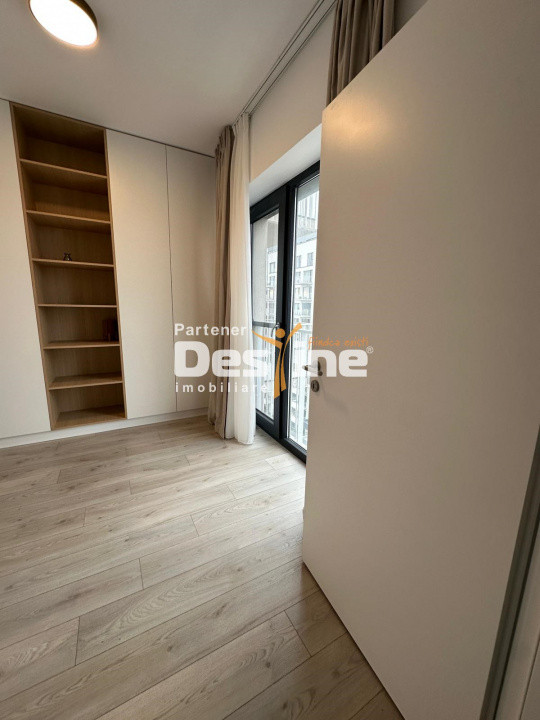 Chirie Silk District Apartament 3 camere 65 mp mobilat utilat + loc de parcare