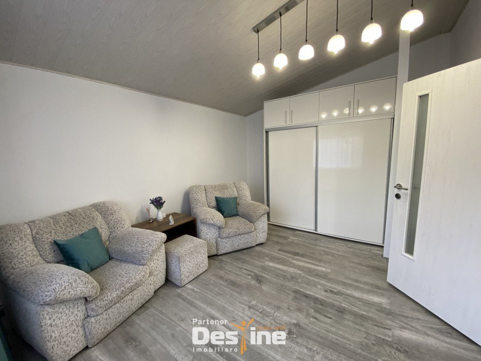 Casa cu 4 camere,   terasa acoperita,  curte de 700 mp, zona Kaufland -  Buzesti