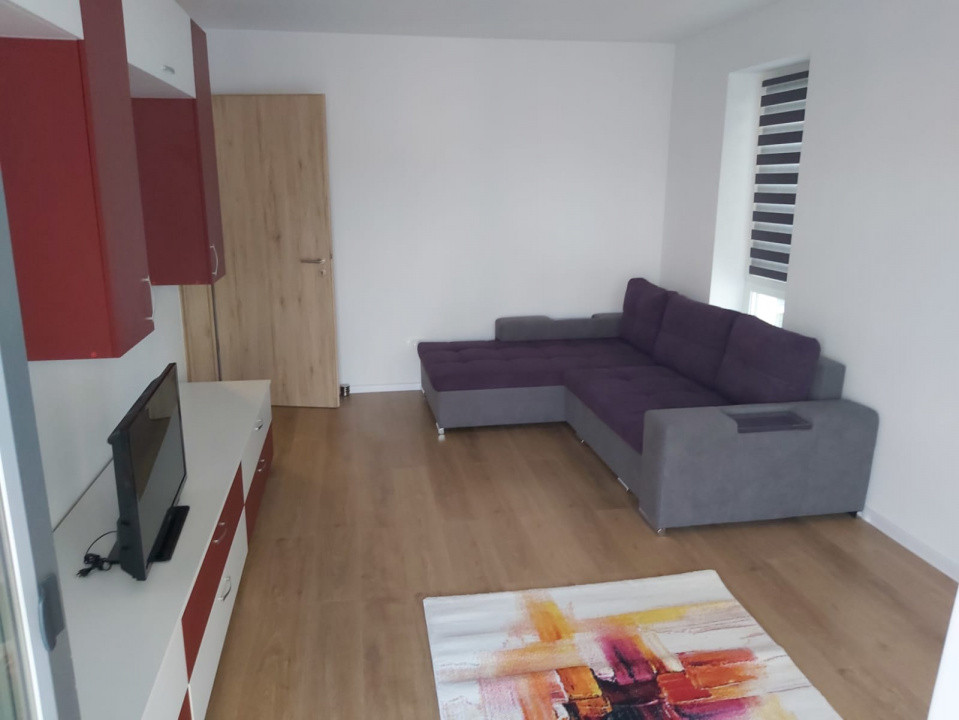 Apartament 2 cam etaj intermediar, balcon, boxa si loc de parcare, Kasper Coresi