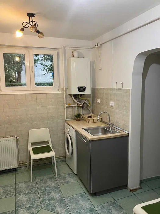 Apartament cu 3 camere, suprafata generoasa de 77mp si loc de parcare Astra