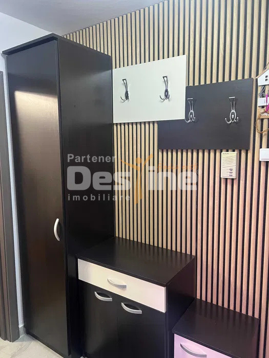 Apartament cu 2 camere, suprafata de 55 mp, str. Zizinului, zona Genemii