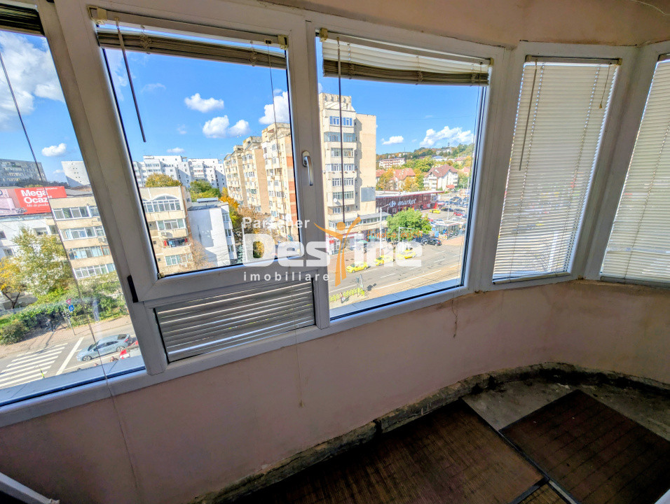 Apartament 3 camere 66 mp decomandat 2 bai mobilat utilat complet lift Gara Mare