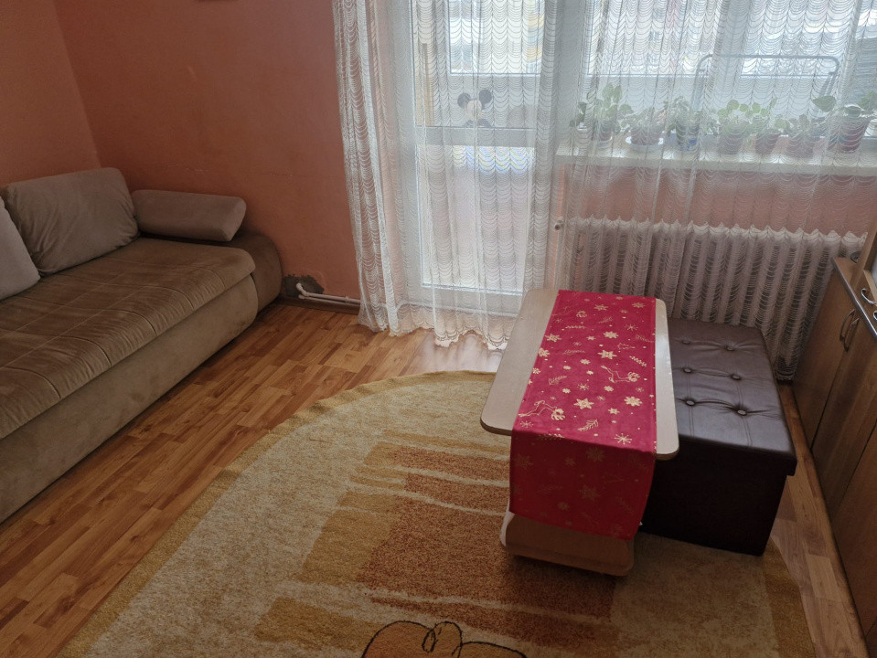 Apartament 2 camere, zona centrală, Cugir