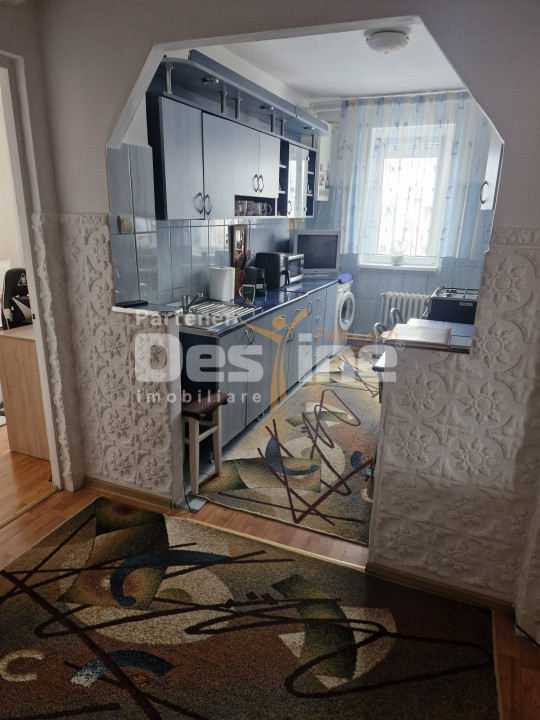 Apartament 2 camere, zona centrală, Cugir
