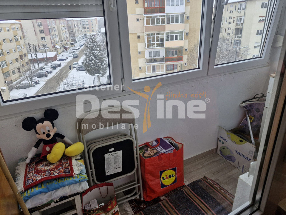 Apartament 2 camere, zona centrală, Cugir