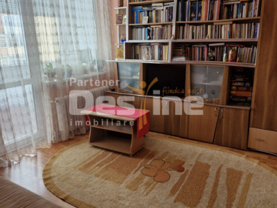 Apartament 2 camere, zona centrală, Cugir