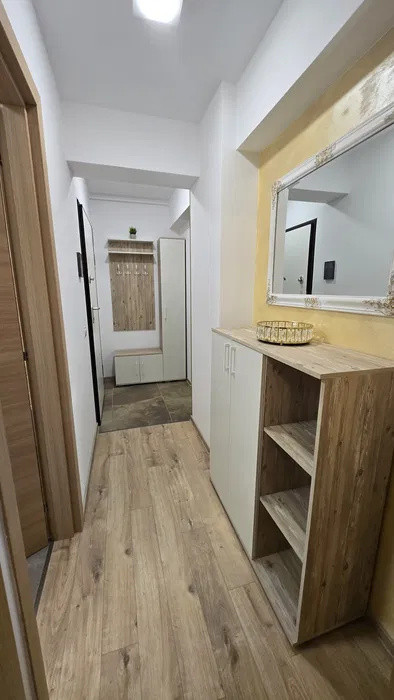 Apartament cu 2 camere, suprafata de 56 mp, boxa si loc de parcare, la Top City