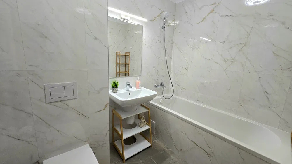 Apartament cu 2 camere, suprafata de 56 mp, boxa si loc de parcare, la Top City