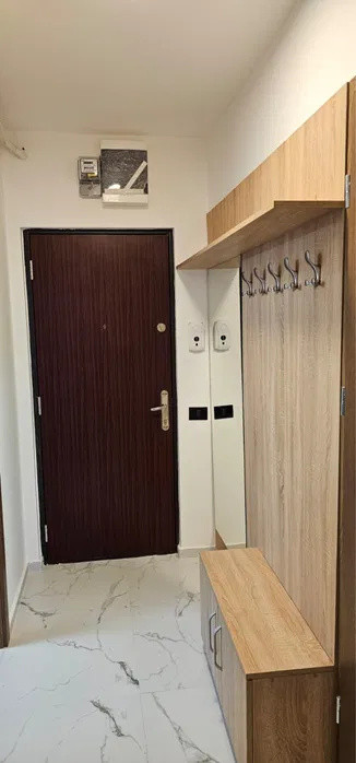 Apartament 2 camere 55 mp, etajul 2, zona Calea Bucuresti