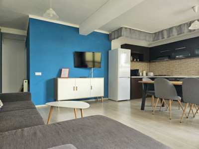 Apartament 3 camere 85 mp, etaj intermediar, situat central - Strada de Mijloc