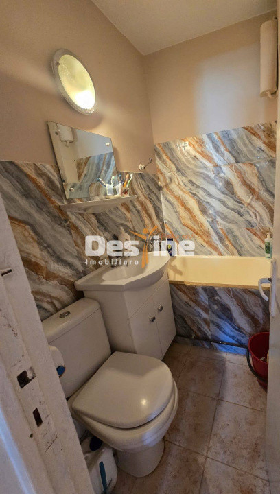Apartament 2 camere, decomandat, Alexandru Cel Bun, 71.900 EURO