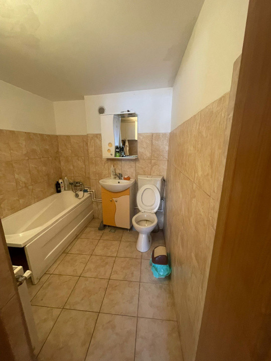 🏡 Casă la curte P+M – Sector 5