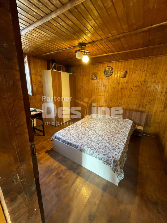 🏡 Casă la curte P+M – Sector 5