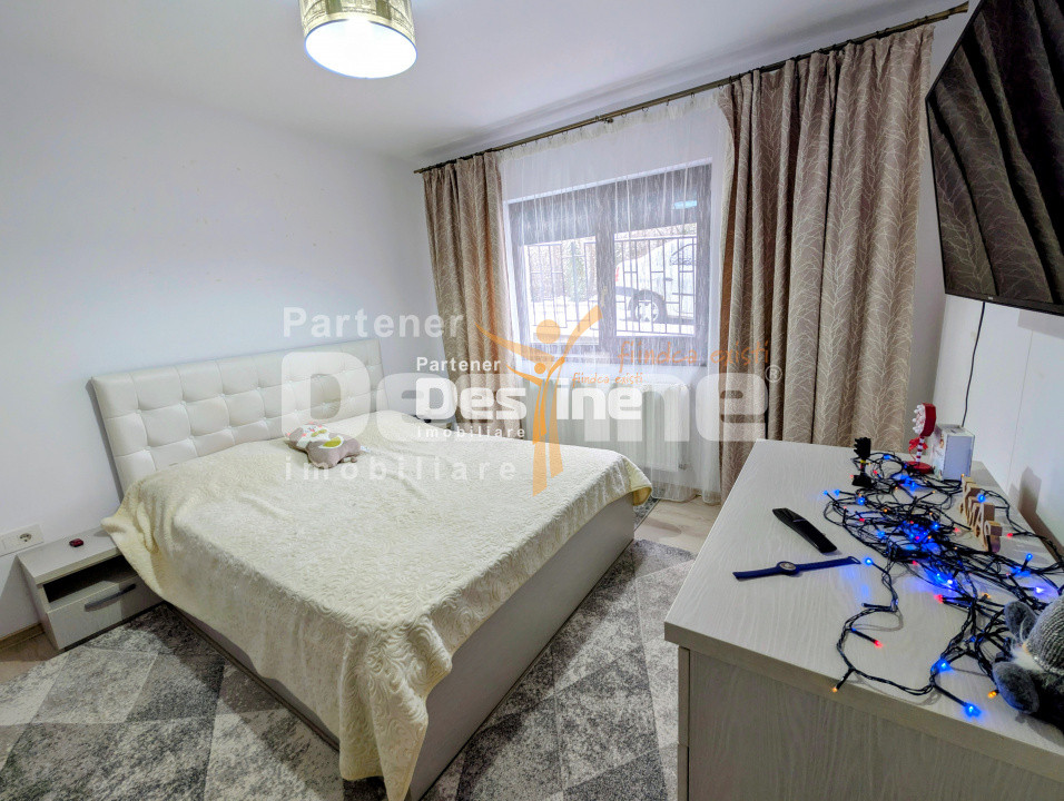 Apartament 2 camere decomandat 59 mp mobilat utilat geam la baie loc de parcare