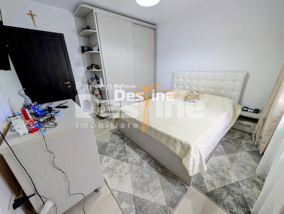 Apartament 2 camere decomandat 59 mp mobilat utilat geam la baie loc de parcare