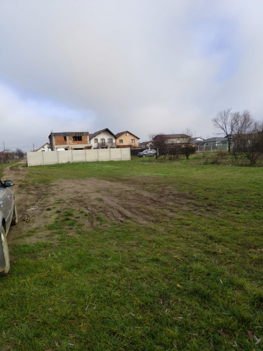 TEREN DE VANZARE DOMNESTI, 600 mp