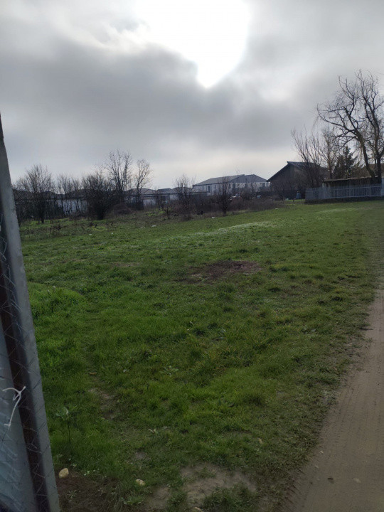TEREN DE VANZARE DOMNESTI, 600 mp