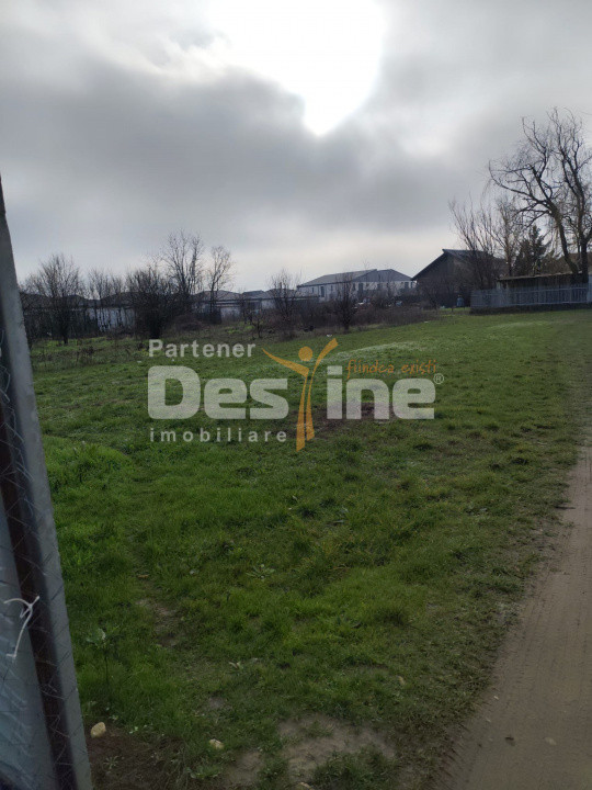 TEREN DE VANZARE DOMNESTI, 600 mp