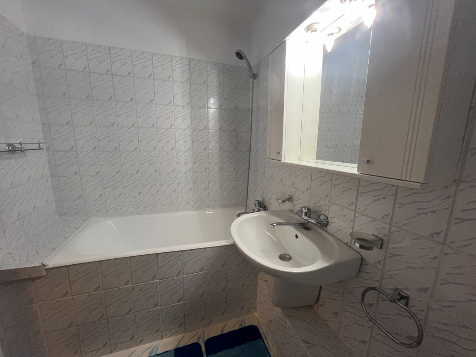 Vânzare apartament 2 camere decomandat – 55,61 mp – etaj 3 – Sebastian / Vulcan