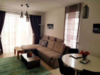 Apartament cu 2 camere, suprafata 52 mp, loc de parcare si boxa la Avangarden 2.