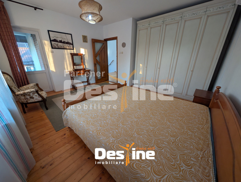 Vilă D+P+1+M 6 camere 180 mp cu 1000 mp teren și utilități, in spate Lidl Bucium