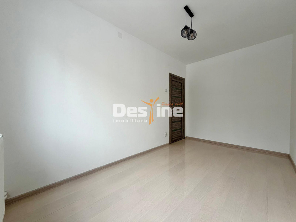 Cantemir , apartament 3 camere, semidecomandat, 127900 euro