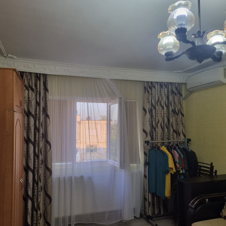 APARTAMENT DE VANZARE CU 2 CAMERE DECOMANDAT
