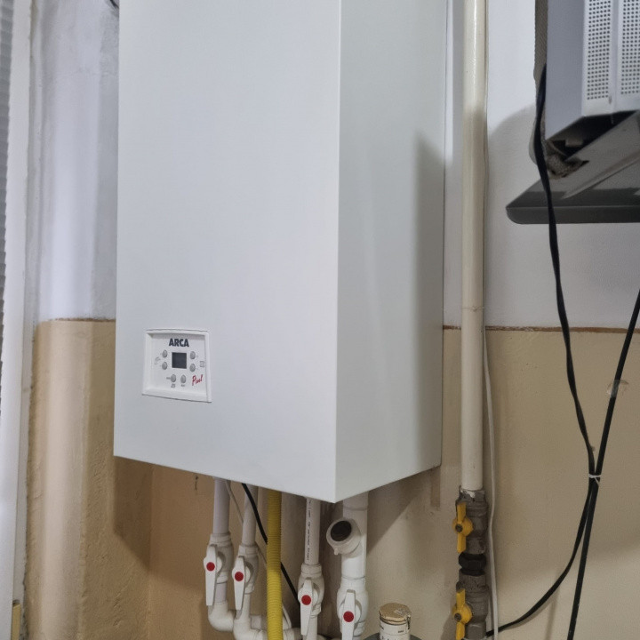 APARTAMENT DE VANZARE CU 2 CAMERE