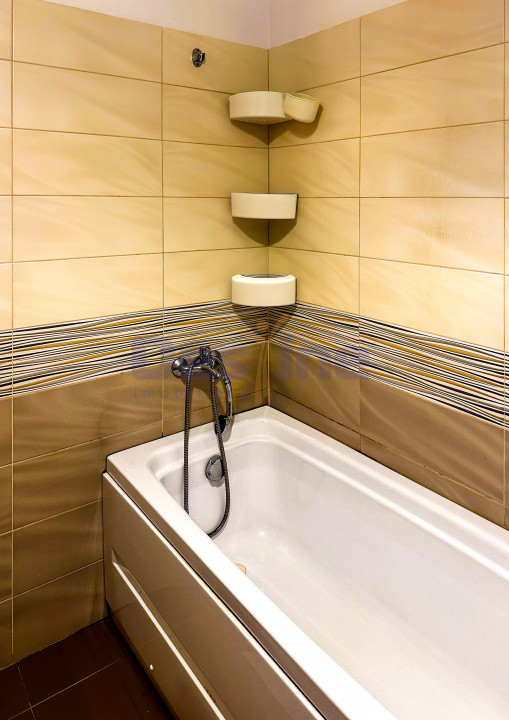 Apartament 2 camere, decomandat, la un pret excelent!