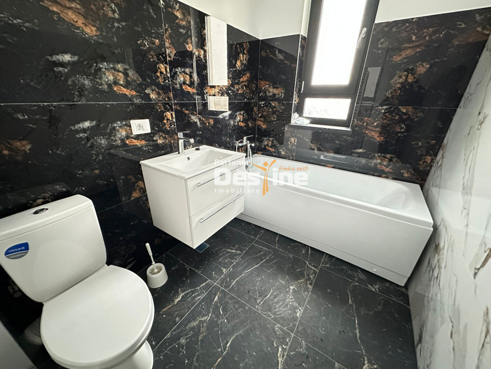 Pașcani - Apartament 1 camere, 42mp, etaj 1 din 3, CP, zona Sfânta Vineri