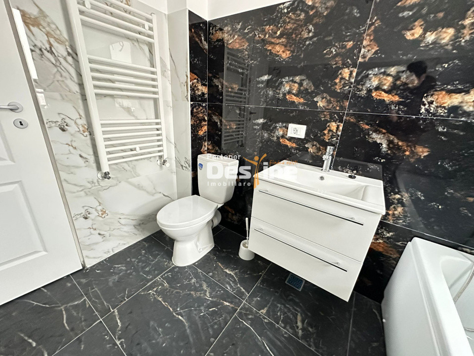 Pașcani - Apartament 1 camere, 42mp, etaj 1 din 3, CP, zona Sfânta Vineri