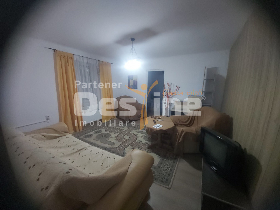 APARTAMENT DE INCHIRIAT IN CENTRU 
