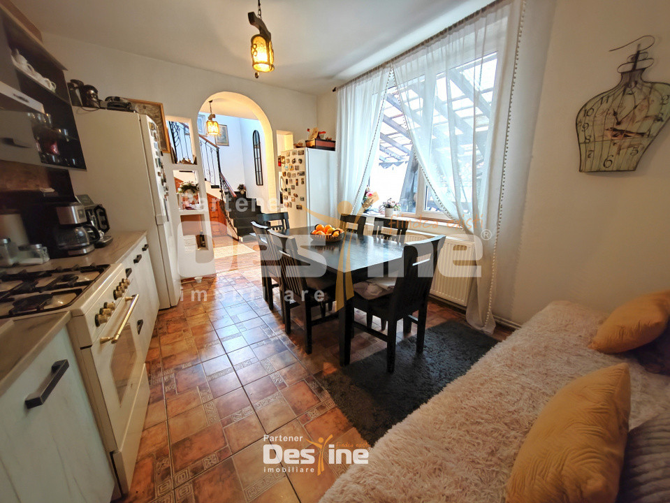 Casa individuala P+ETAJ+POD 200 mp + 536 mp TEREN - BUCIUM