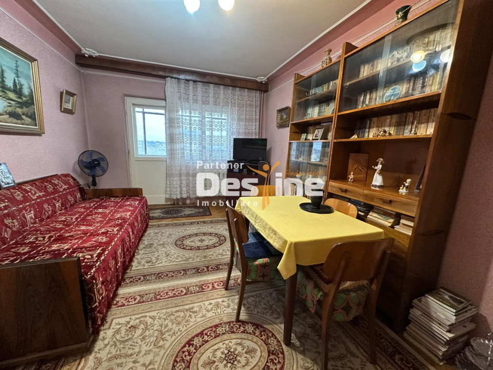 Apartament 3 camere, etaj 8/10, ultracentral – Palas Mall, Hala Centrală