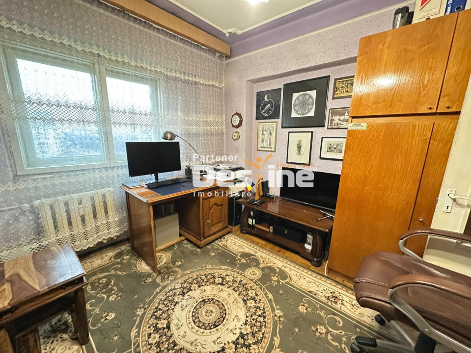 Apartament 3 camere, etaj 8/10, ultracentral – Palas Mall, Hala Centrală