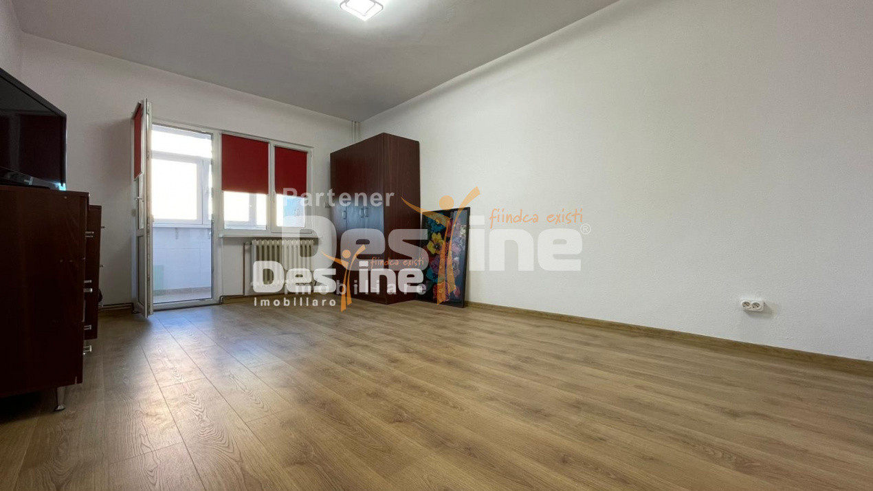 Podu Ros, apartament 2 camere , decomandat, 101,900 euro