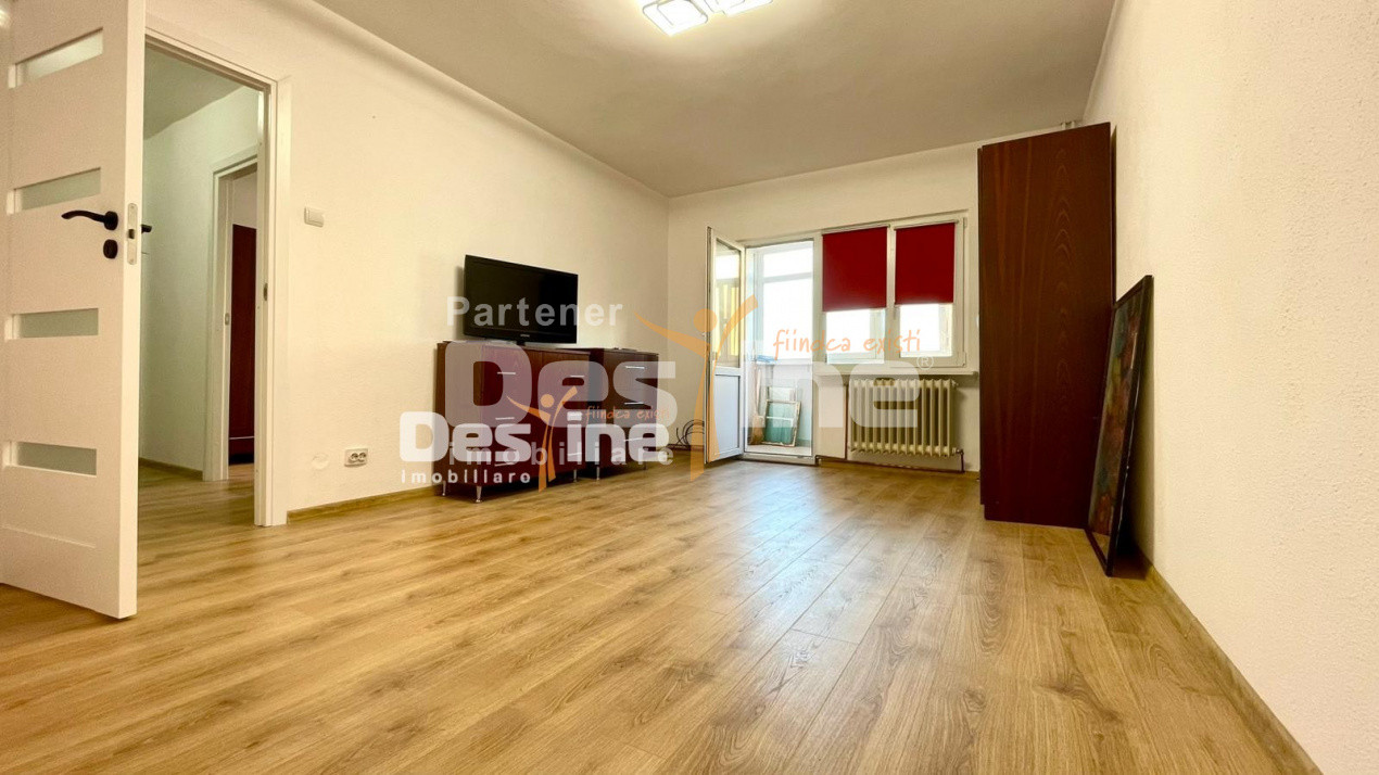 Podu Ros, apartament 2 camere , decomandat, 101,900 euro
