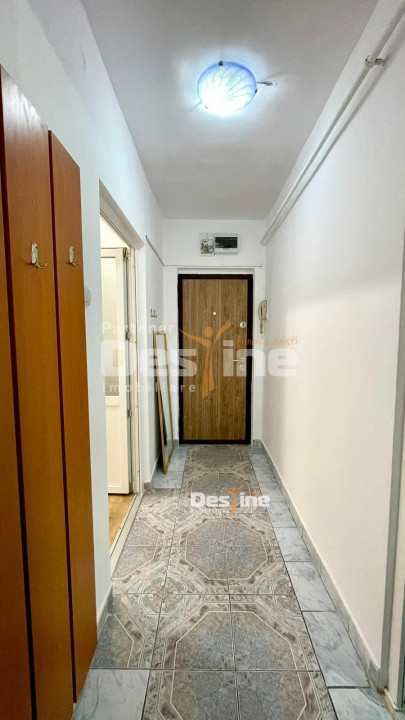 Podu Ros, apartament 2 camere , decomandat, 101,900 euro