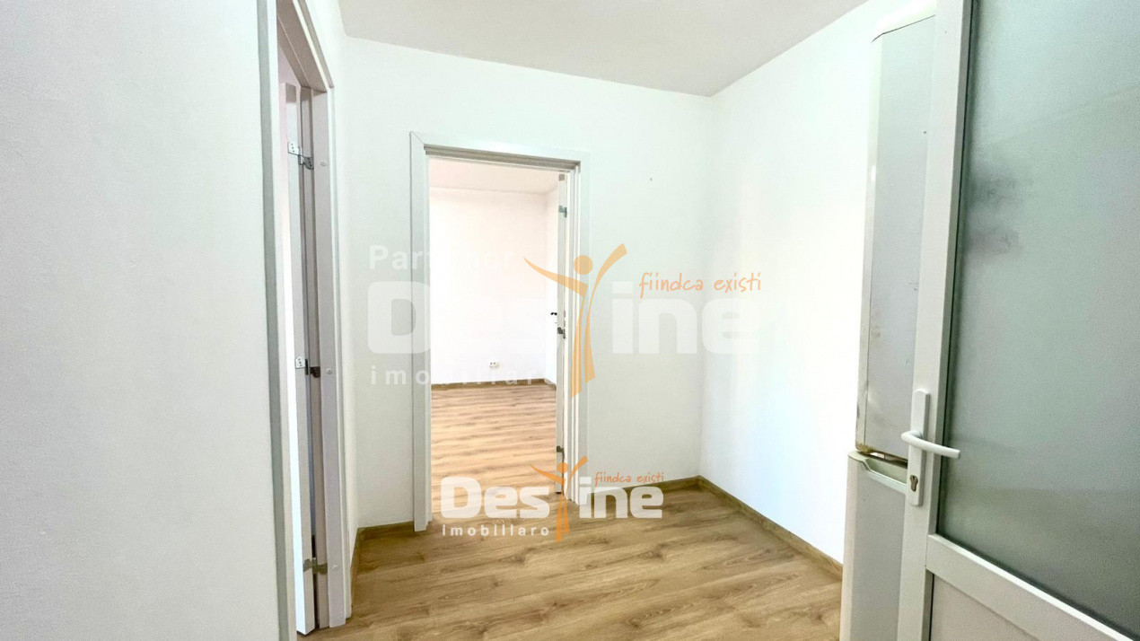 Podu Ros, apartament 2 camere , decomandat, 101,900 euro