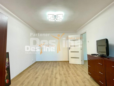 Podu Ros, apartament 2 camere , decomandat, 101,900 euro