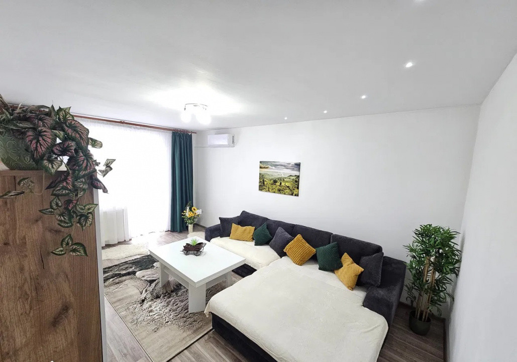 Apartament cu 2 camere, suprafata generoasa de 60mp si loc de parcare Tractorul