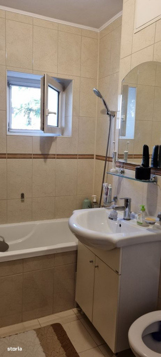 Apartament cu 4 camere Luminos cu Balcon și Parcare – Imobil de Vis!