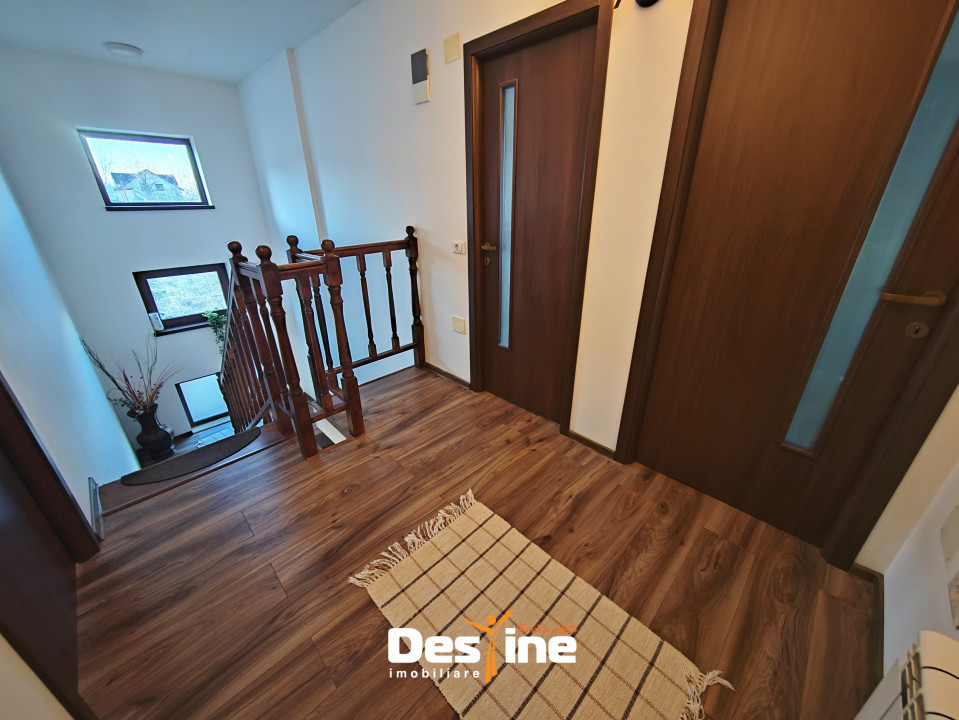 BÂRNOVA - Casă individuală P+1+POD, 140 mp + 380 mp teren