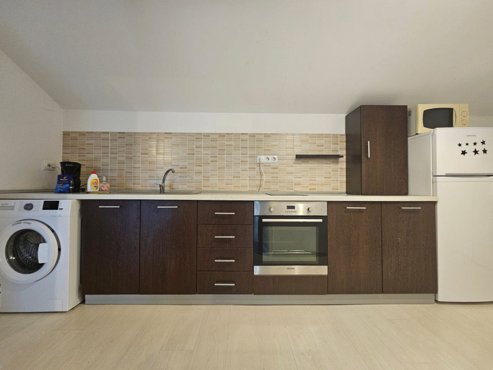 Apartament cu 2 camere 60 mp, situat central, pretabil regim hotelier