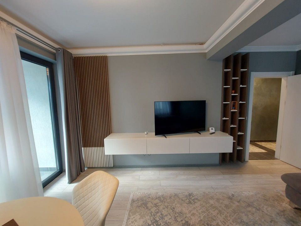 Apartament 2 camere 55 MP, et 5, TRACTORUL CORESI 