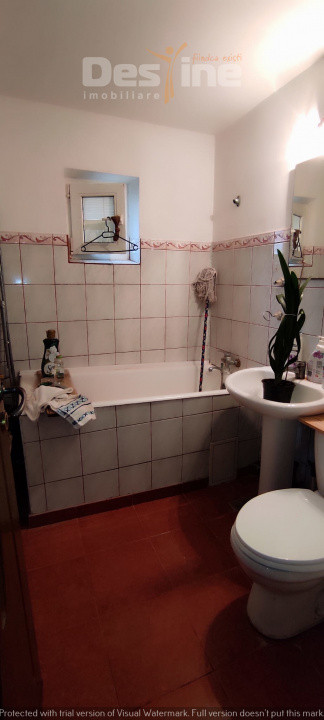 Ap cu 3 cam, 55 mp, D, Parter, zona capăt Dacia