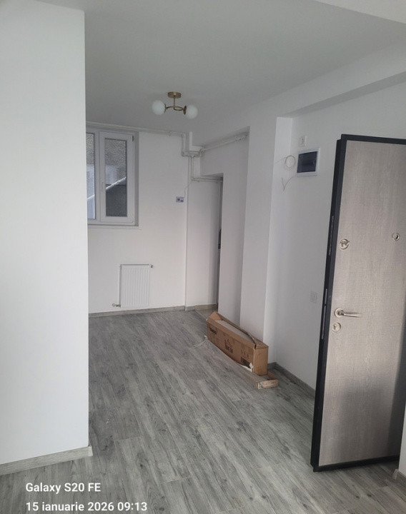 Garsoniera 30 mp, situata intr-o vila P+2, zona 13 Septembrie