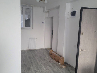 Garsoniera 30 mp, situata intr-o vila P+2, zona 13 Septembrie