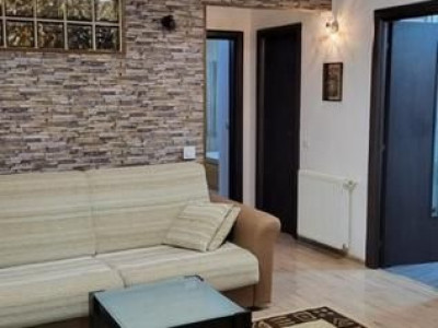Apartament 3 camere in vila + terasa 40 mp, zona Sebastian/13 Septembrie